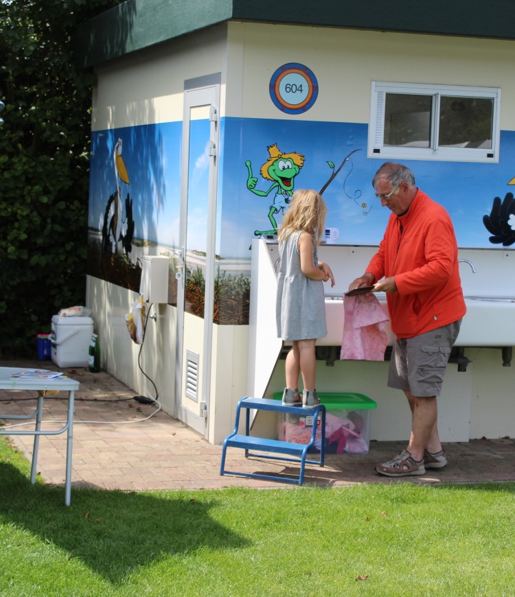 Luxe comfortplaats met prive sanitair zeeland