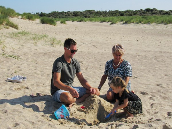 Spelen op het strand - 't Zwin