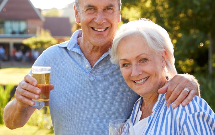 Depositphotos_231741268_xl-2015 - Huis achtergrond wegsnijden.jpg