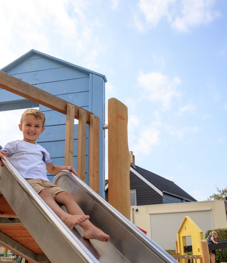 Glijbaan speeltoestel Zwinhoeve