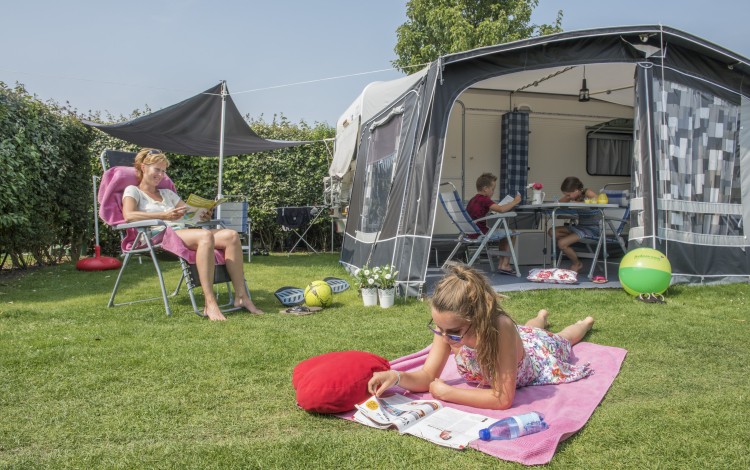 Kampeer comfortplaats Zwinhoeve Zeeuws Vlaanderen